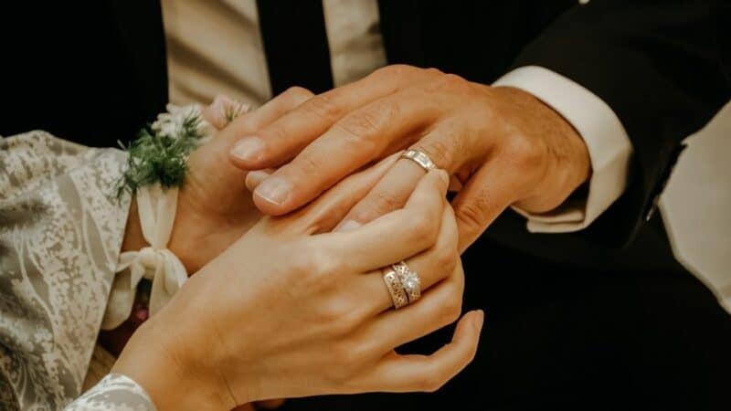 טבעת נישואין זהב